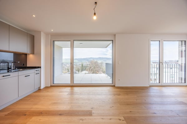 Helle und charmante 2.5 Zimmerwohnung 4