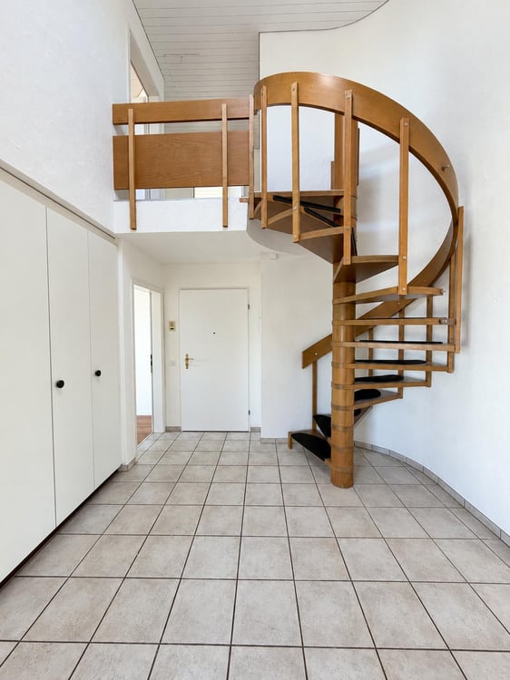 Wohnen mit Weitsicht grosszügige 4½-Zimmerwohnung mit Seesicht in Uttwil 7