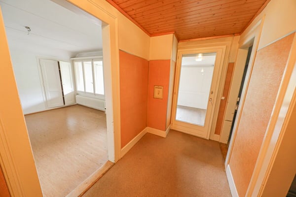 Wohn- und Gewerbeliegenschaft im Zentrum von Zweisimmen 9