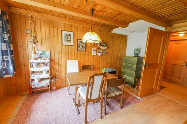 DM 137 4.5 Zimmer DG Wohnung 6