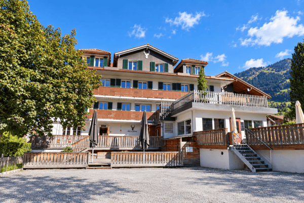 DM 138 Hirschen 12 Mietwohnungen vom Studio bis zur 3.5 Zimmerwohnung 1