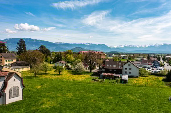 Top Verkehrsanbindungen dank Bahnhof in unmittelbarer Nähe 12