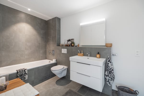 Familienfreundliche Wohnung mit Sportplatz & Freibad in unmittelbarer Nähe 9