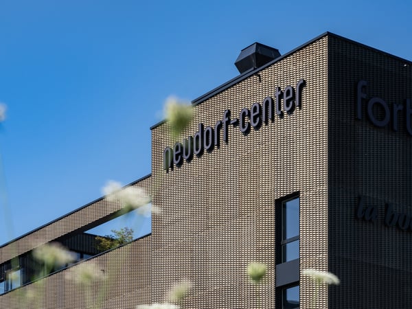 Gewerbeflächen für Büro und Dienstleistungen im Neudorf-Center 1