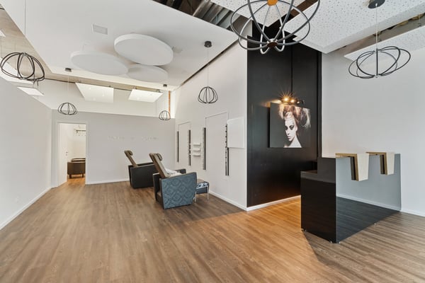 Kosmetik, Beratung oder Verkauf im Salmenpark 4