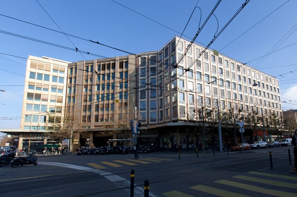Emplacement de parking en plein centre-ville de Genève 2