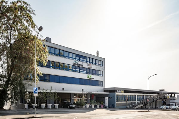 Places de parc couvertes proches du Flon 1