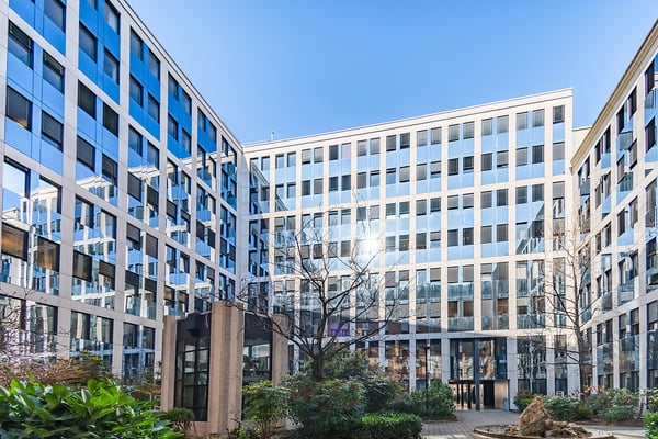 Surface de bureaux de 200 m2 environ au coeur du quartier des Bains 1