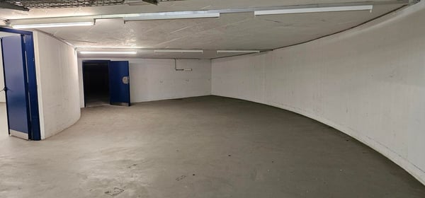 Dépôt proche du Flon 7