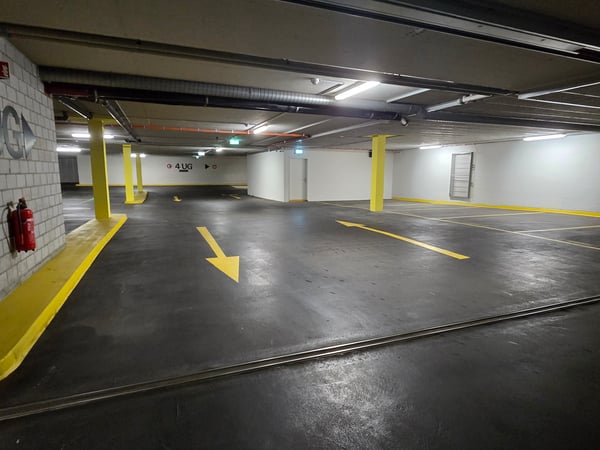 Einstellplätze direkt am Bahnhof zu vermieten 4