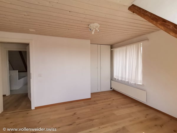 Dachwohnung zu vermieten 2