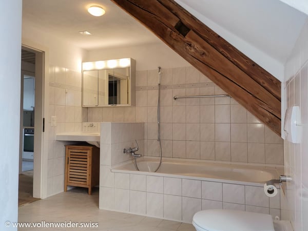 Dachwohnung zu vermieten 4