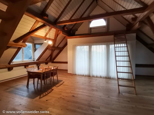 Dachwohnung zu vermieten 1