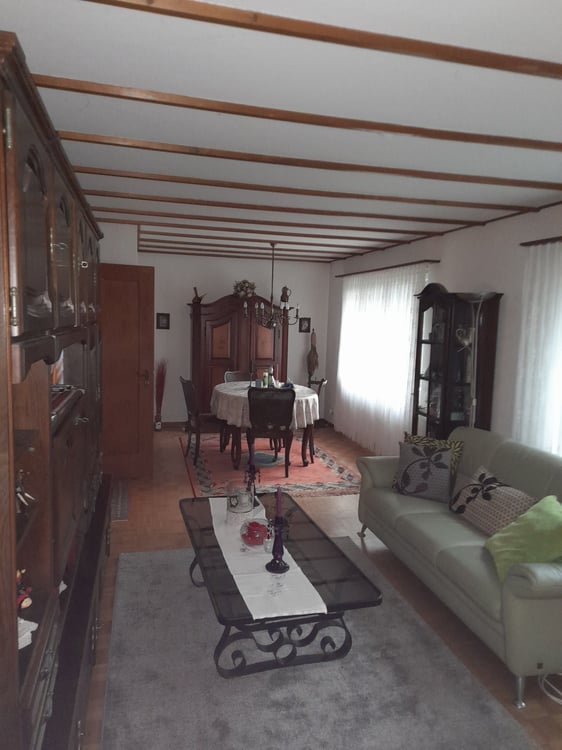 Haus in Egerkingen zu vermieten, 2 Aussenparplz 3