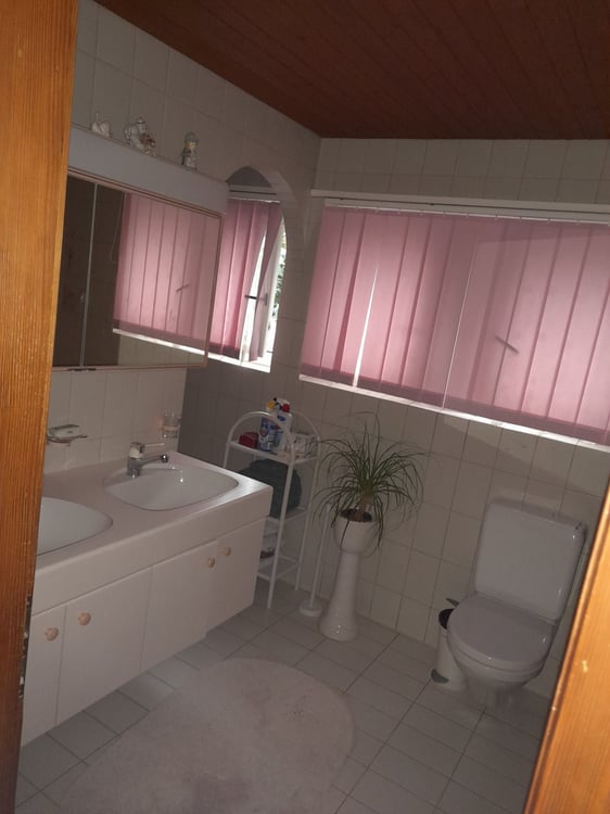 Haus in Egerkingen zu vermieten, 2 Aussenparplz 2