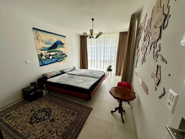 Sehr gepflegte moderne 1.5-Zimmer-Wohnung 2