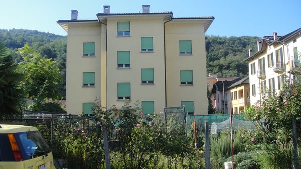 Casa di tre appartamenti da ristrutturare 5