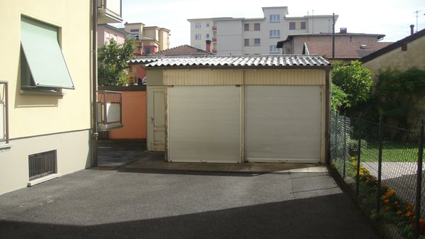 Casa di tre appartamenti da ristrutturare 4