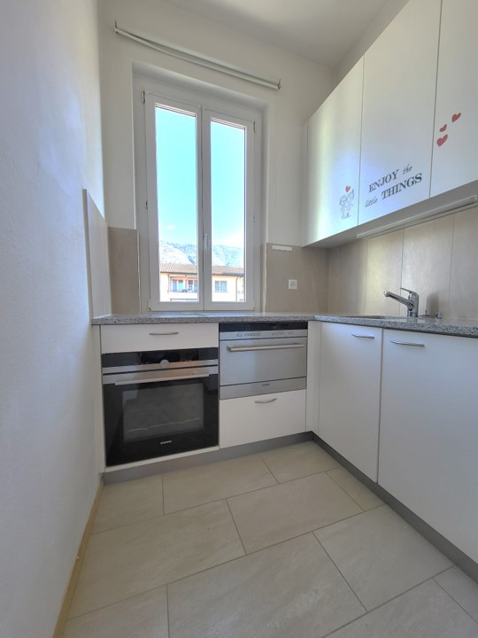 Bell'appartamento di 1 locali a Chiasso 3