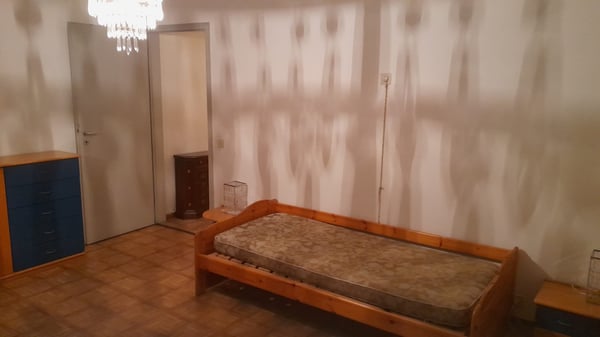 STANZA IN AFFITTO A CHIASSO 5