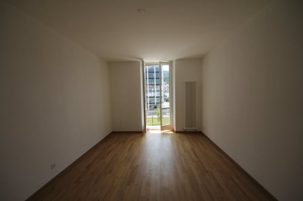 ampio Appartamento ristrutturato di 1.5 locali a Chiasso 5