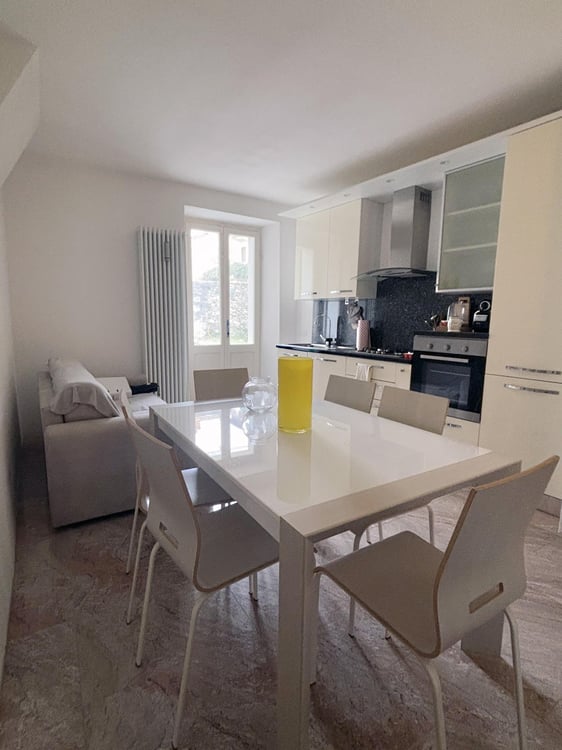 Porzione di casa su 2 livelli in vendita, Lago Maggiore (IT) 5