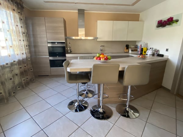 Villa bifamiliare e monolocale (R2) 5