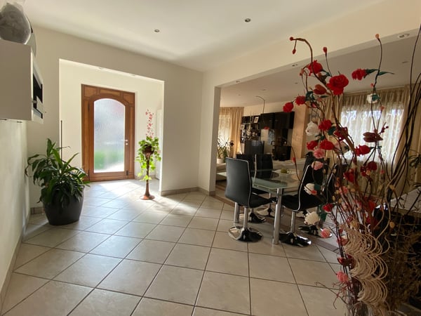 Villa bifamiliare e monolocale (R2) 3