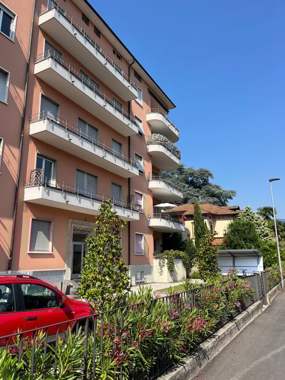 ZONA SCUOLE, POSIZIONE STRATEGICA - 1 e1/1 RISTRUTTURATO 1