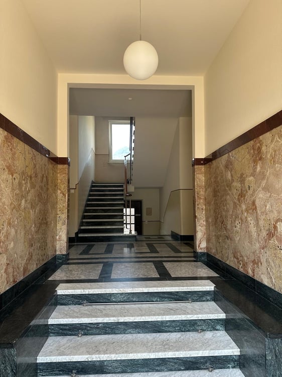 ZONA SCUOLE, POSIZIONE STRATEGICA - 1 e1/1 RISTRUTTURATO 2