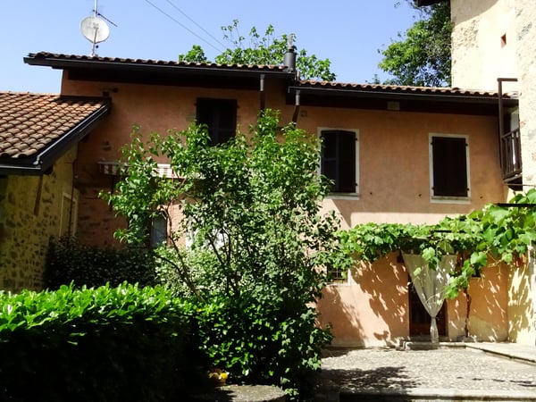 BELLA CASA TICINESE RISTRUTTURATA - TRANQUILLA 1