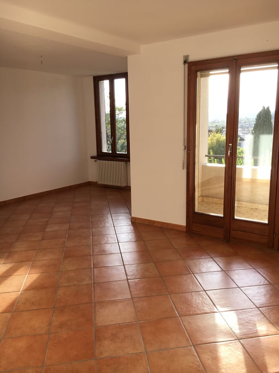 Affittasi a Mendrisio 1.5 Locali, 1P, entrata indipendente 1