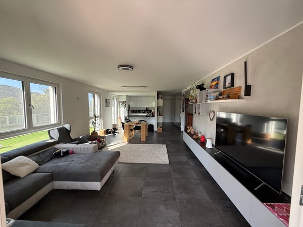 Appartamento con giardino Capriasca 1