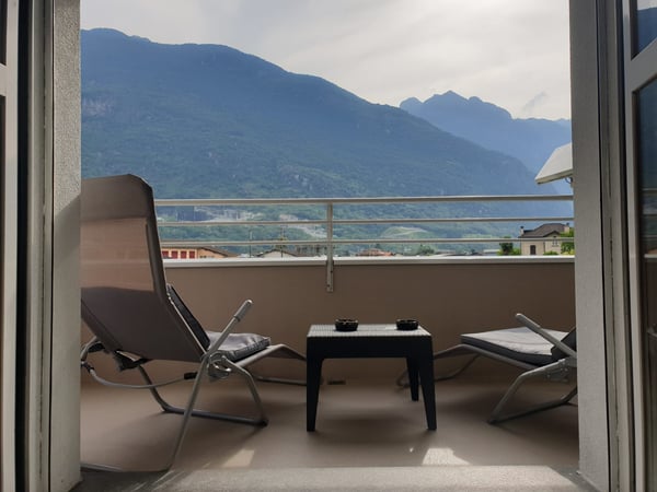 Affittasi Bellissimo e Comodissimo Appartamento 1.5 Arredato 1