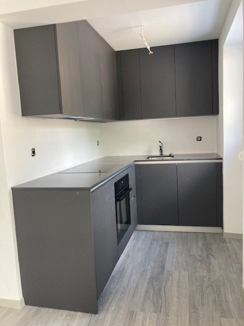 AFFITTASI A PIANEZZO 1.5 LOCALI 2