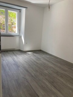 AFFITTASI A PIANEZZO 1.5 LOCALI 3