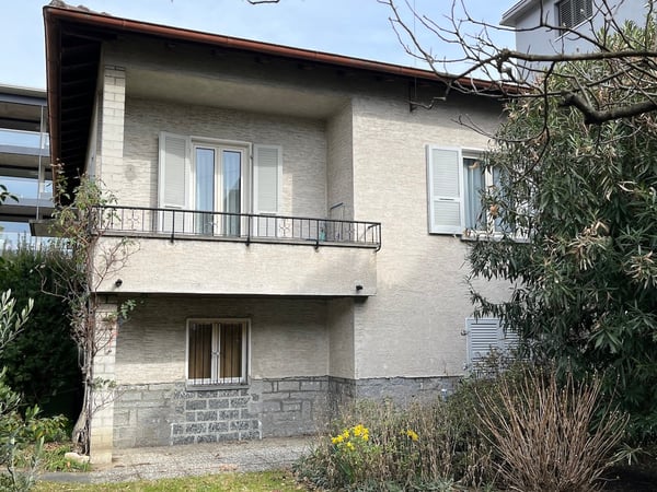 Vendesi casa unifamigliare con terreno a Bellinzona 2