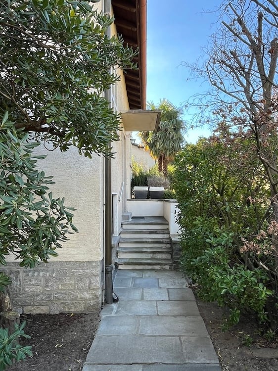 Vendesi casa unifamigliare con terreno a Bellinzona 4