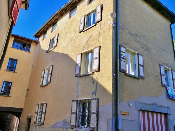 Casa unifamiliare tipica ticinese