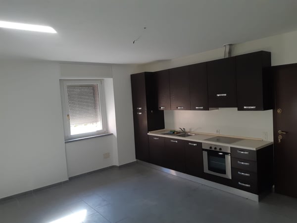 Chiasso, appartamento luminoso 2