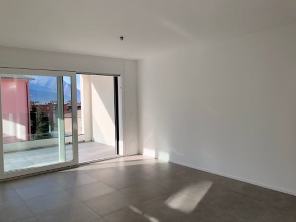 Subentrante per appartamento 1.5 Giubiasco 2