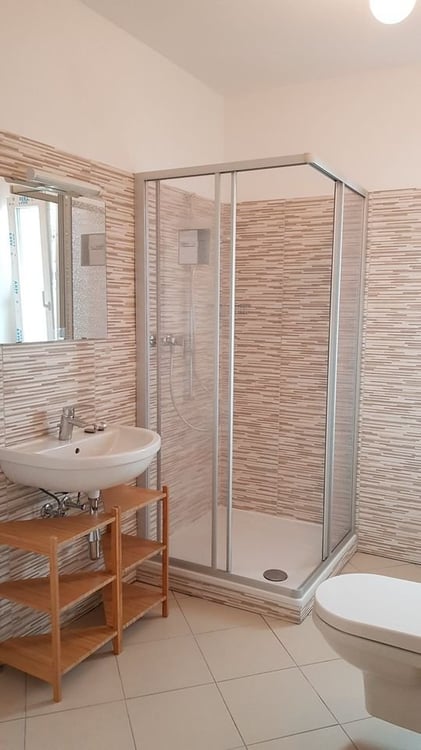 Camere ammobiliate 3