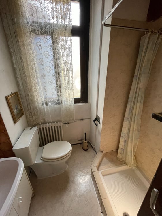 1 Zimmer Appartment in Lugano Zentrum zu vermieten 2