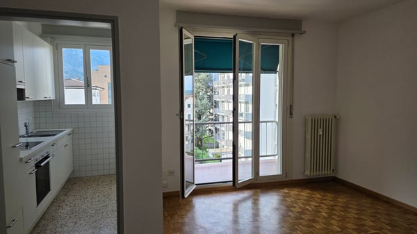 Affittasi appartamento 1.5 locali a Giubiasco 1