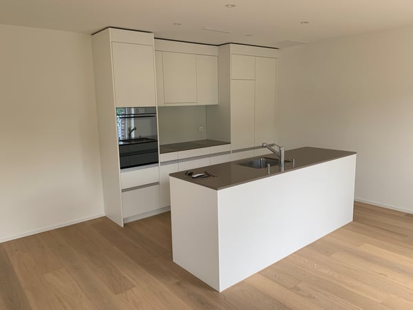 Befristete Miete: Moderne zentrumsnahe 1.5-Zimmerwohnung 1