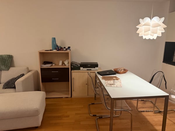 Moderne 1.5-Zimmer-Wohnung mit grossem Balkon 2