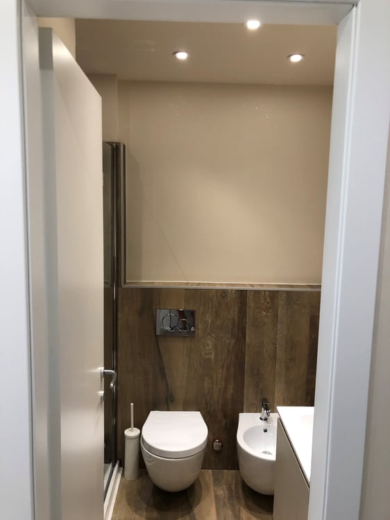 ARREDATO DI PREGIO, CON TERRAZZO, GIARDINO E PARCHEGGIO. 4