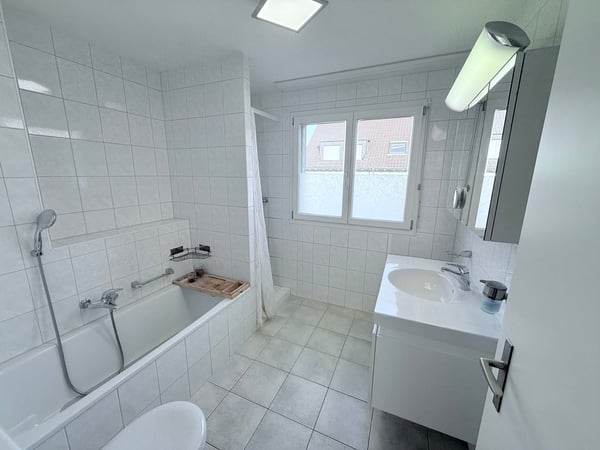 Modernes 1.5-Zimmer-Reihenfamilienhaus mit Garten 3