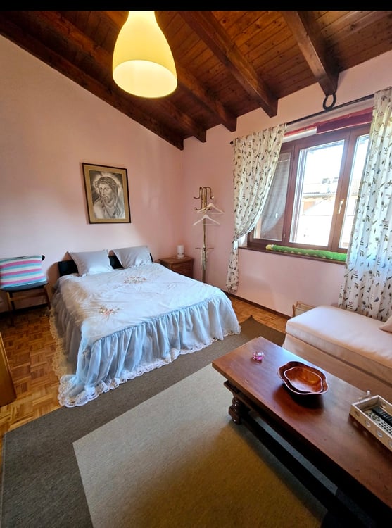 Caslano, casa unifamiliare con giardino 4