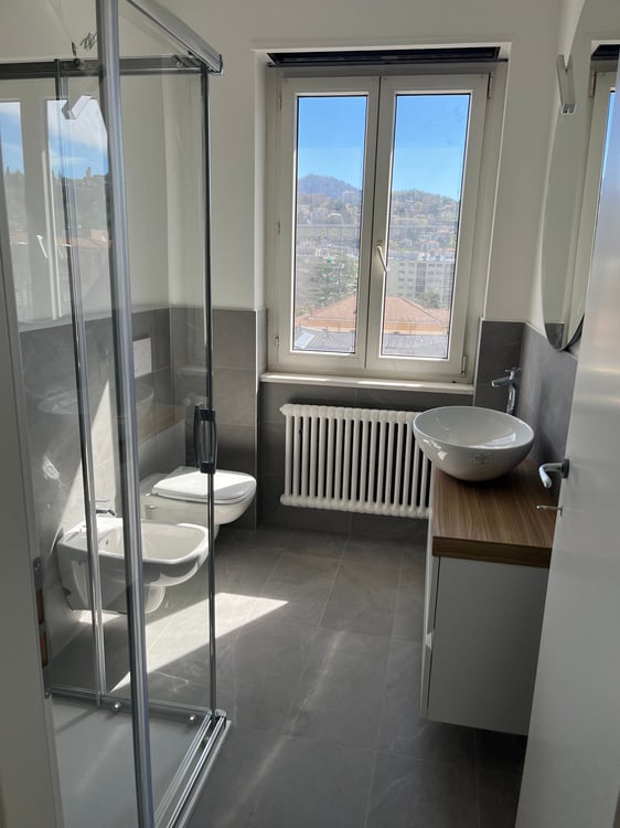 Chiasso - Luminosissimo Attico 1.5 locali con 2 balconi 4